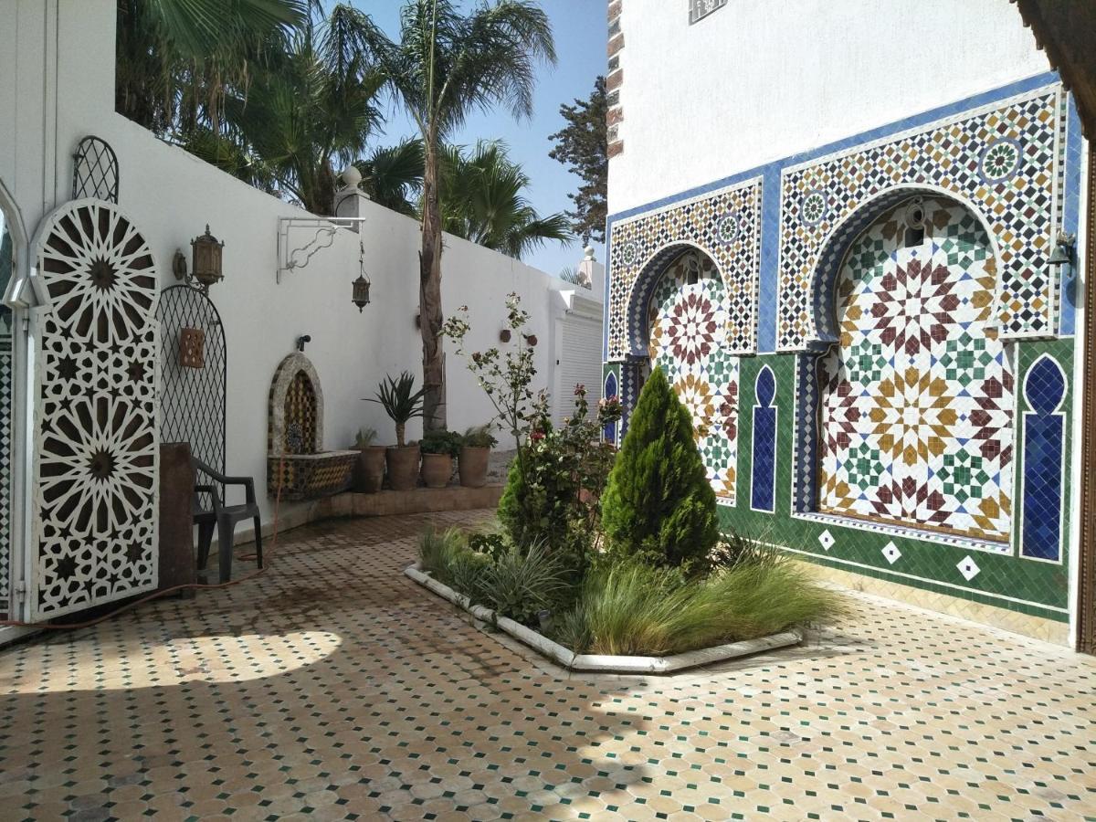 Malabata Guest House Tangier Bagian luar foto