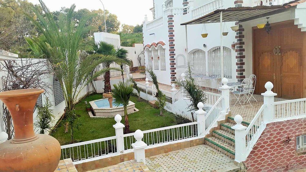 Malabata Guest House Tangier Bagian luar foto